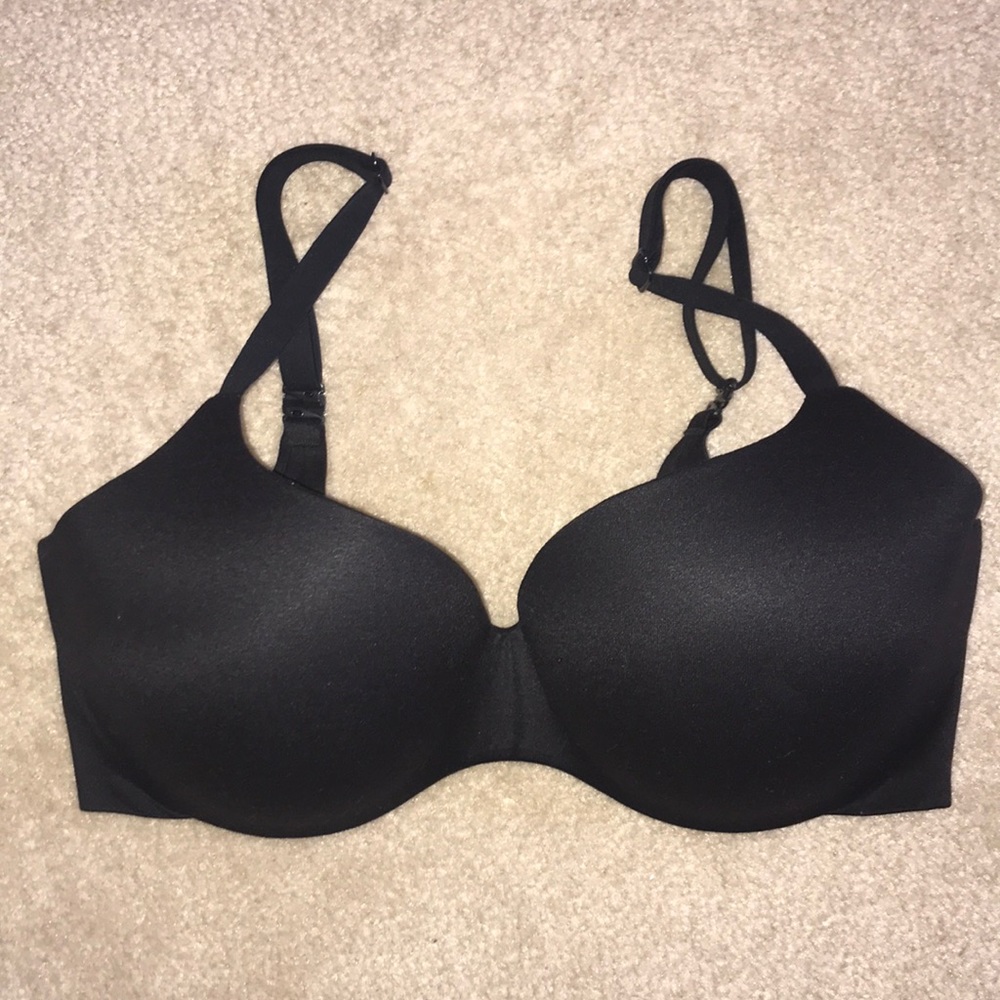 NWOT- Victoria Secret Underwire Demi Bra